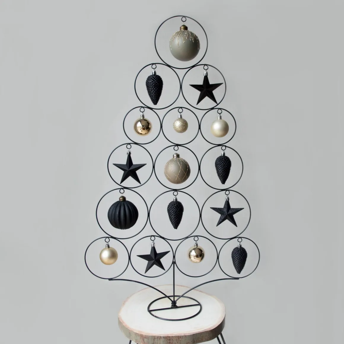 12 Shatterproof Christmas Stars Black 10 Cm