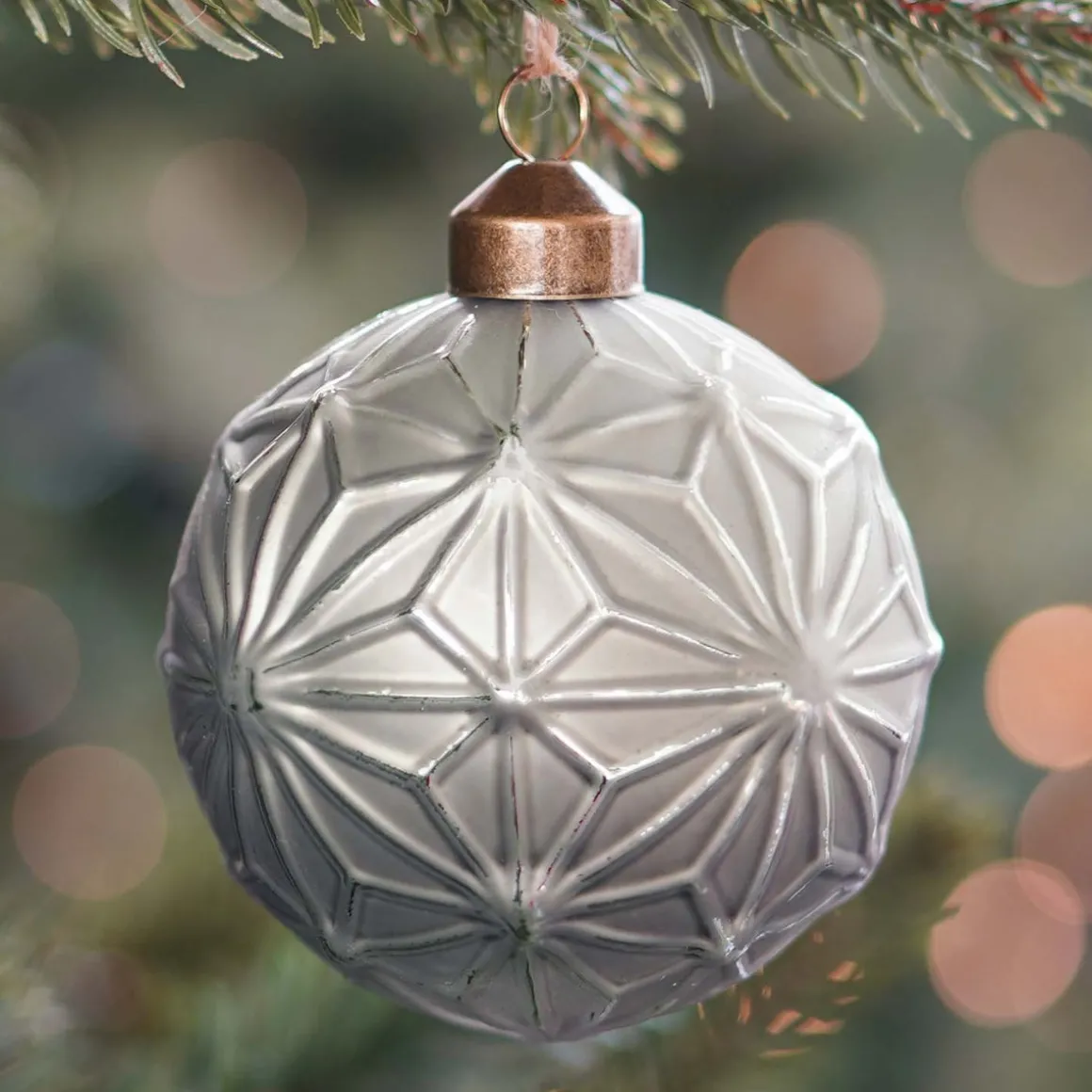 Christmas Bauble With Embossed Decoration | Glass | Cottage Green | 8 Cm