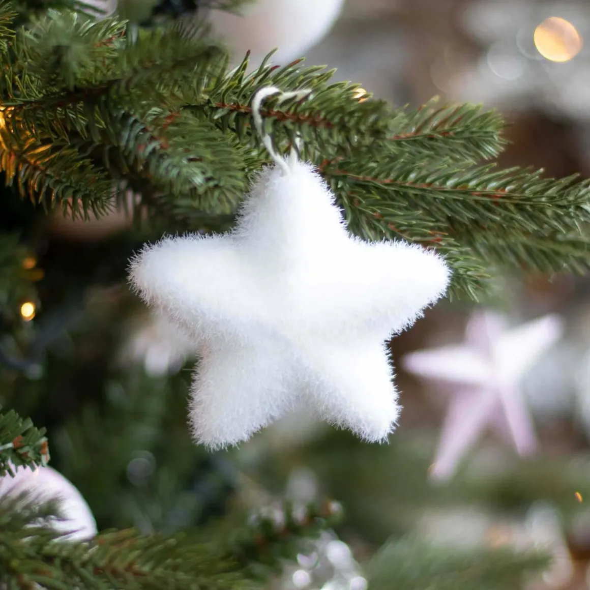 Christmas Tree Bundle Romantic 140 Pieces