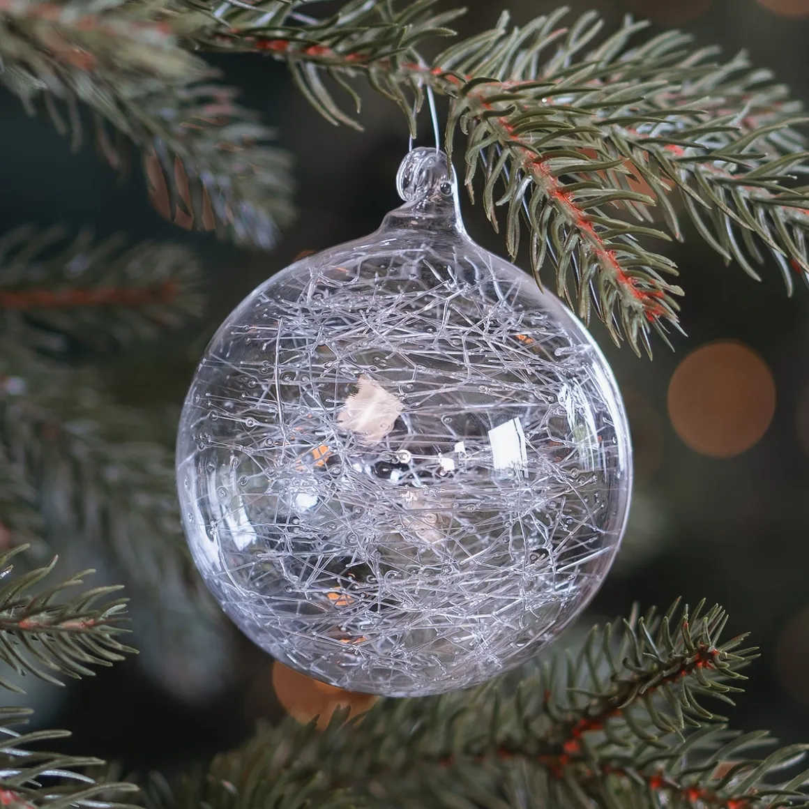 Clear Glass Bauble Filled With Fiber | 8 Cm