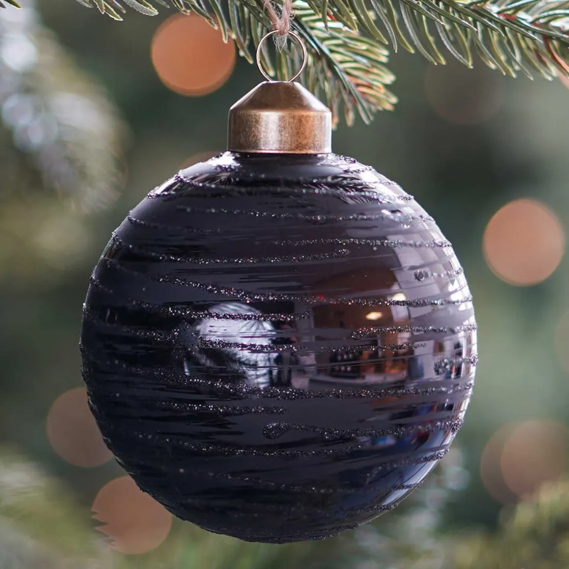 Elegant Glass Christmas Bauble With Fine Lines 8cm Black