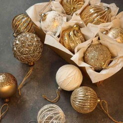 Luxury Glass Christmas Bauble Geometric Snowflakes 8 Cm White