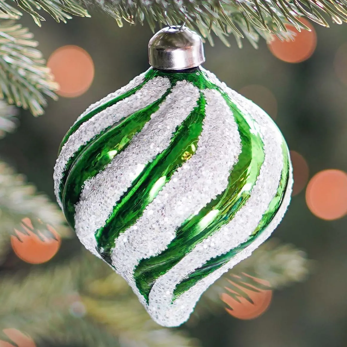 Luxury Onion-Shaped Christmas Bauble With Swirl | Glass | Green-White | 8cm
