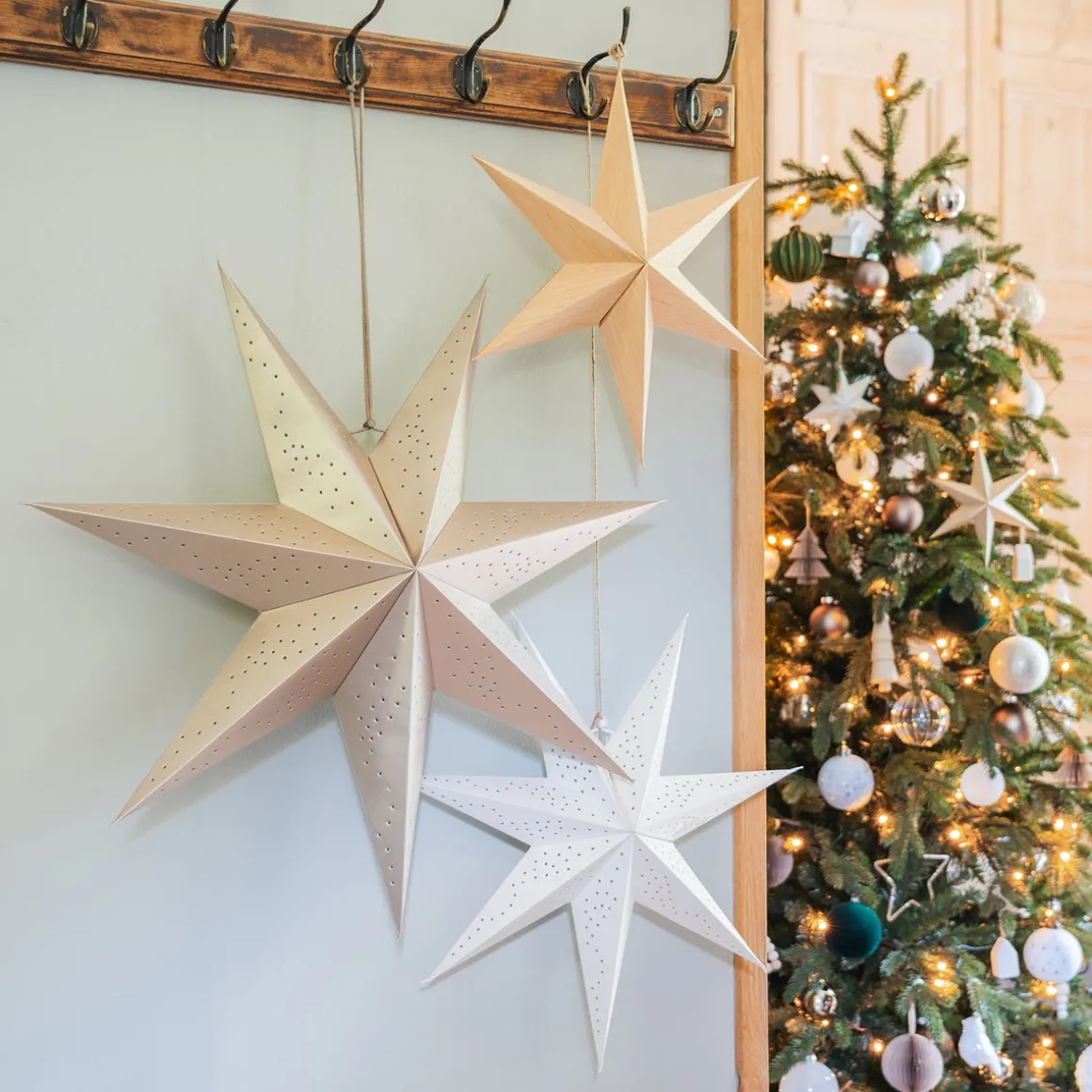 Paper Christmas Star With Wood Pattern And String