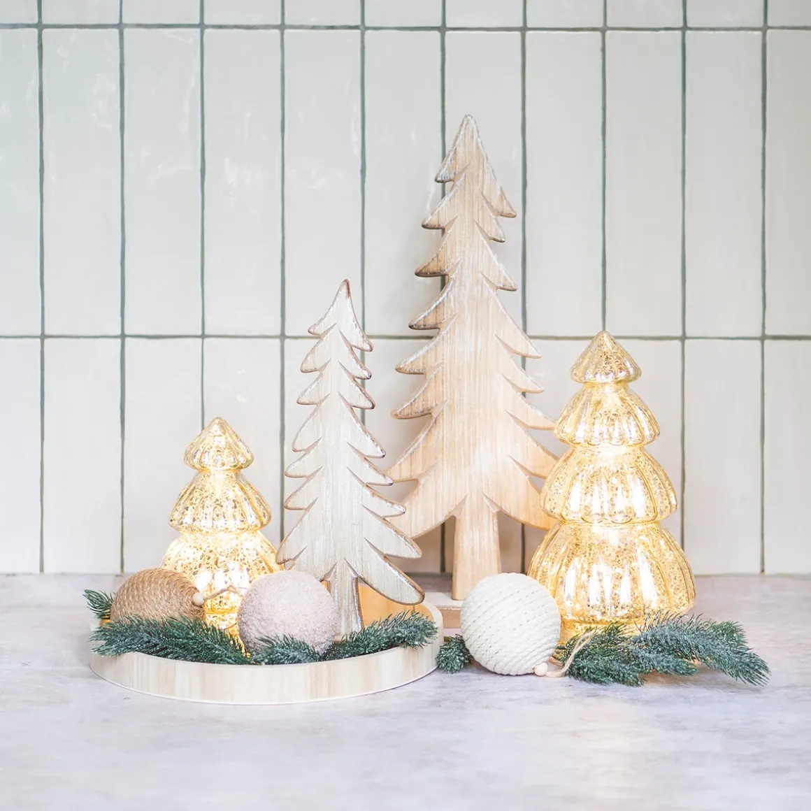 Small Voluminous Silver LED Christmas Tree In Crackle Glass