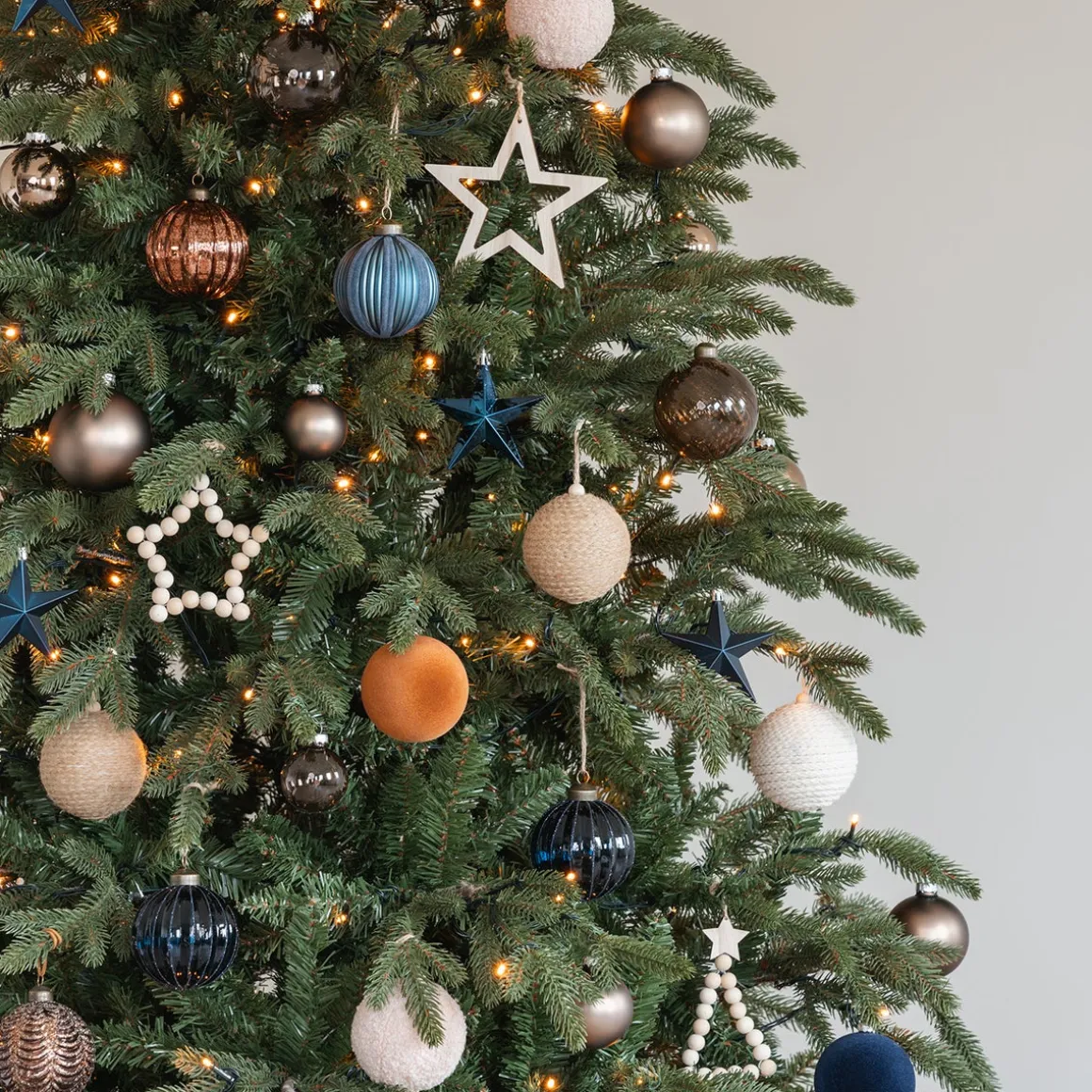 Trendy Blue Christmas Bauble With Lantern Relief